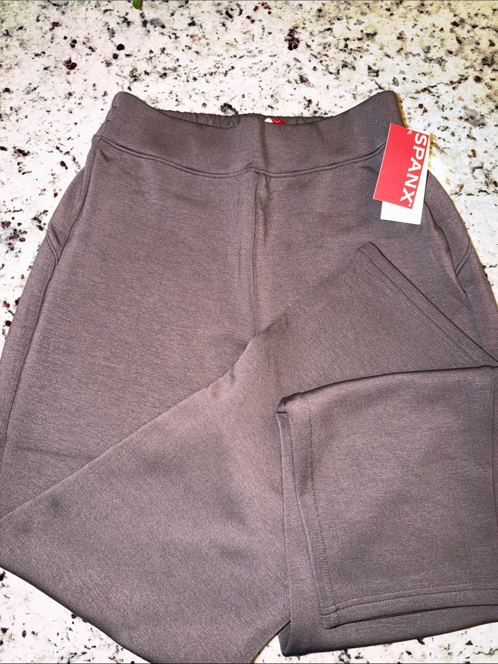 Spanx women’s air essential slim straight pant
